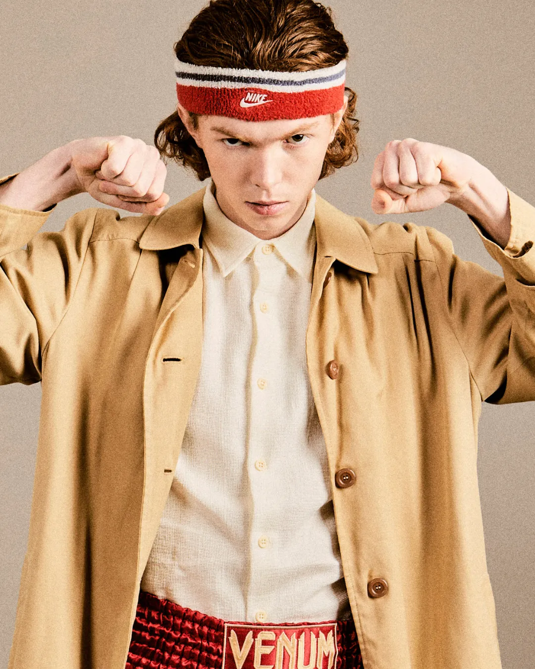 GOLDEN BOY — photo 4